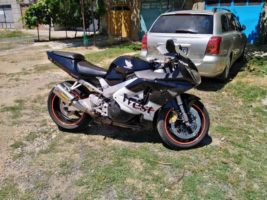 Пистов мотор Honda