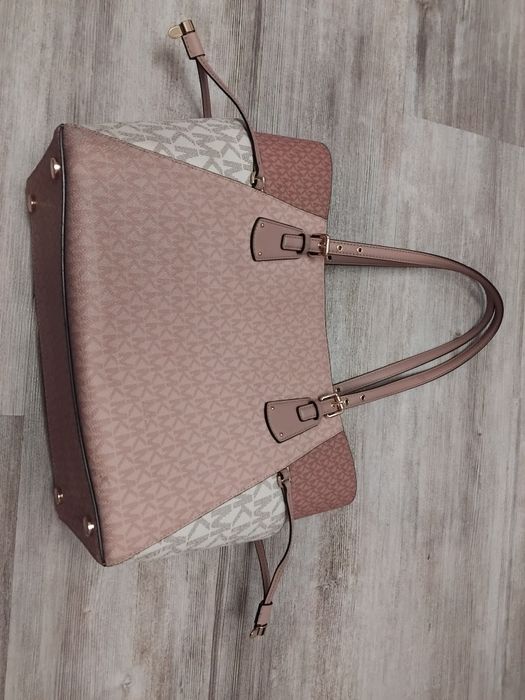Geanta Michael Kors