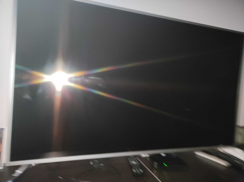 Продавам телевизор за части