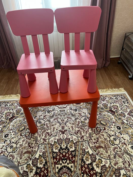 Детский стол и стулья икеа