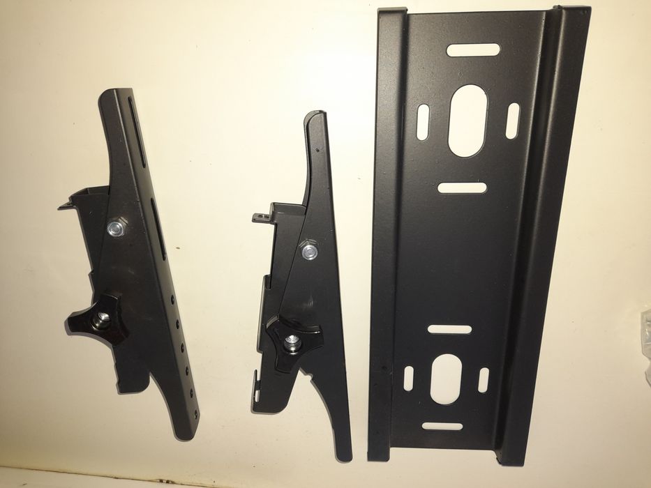 Установим  телевизор на  стену