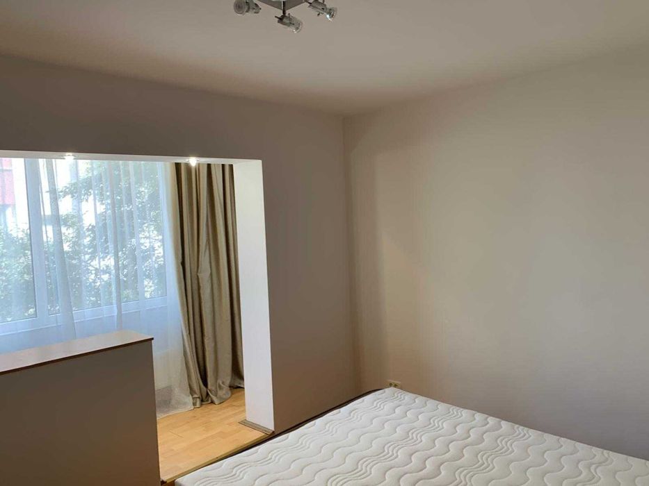 apartament de inchiriat
