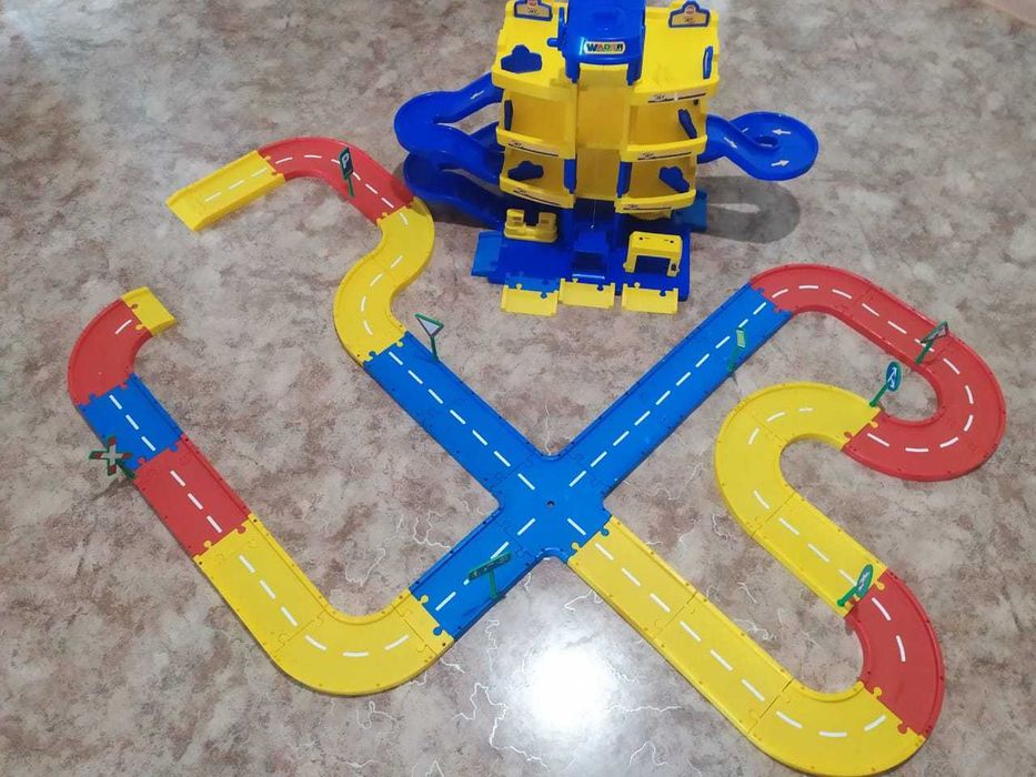 Детский конструктор WADER гараж дорога