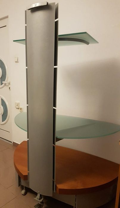 Стойка за телевизор