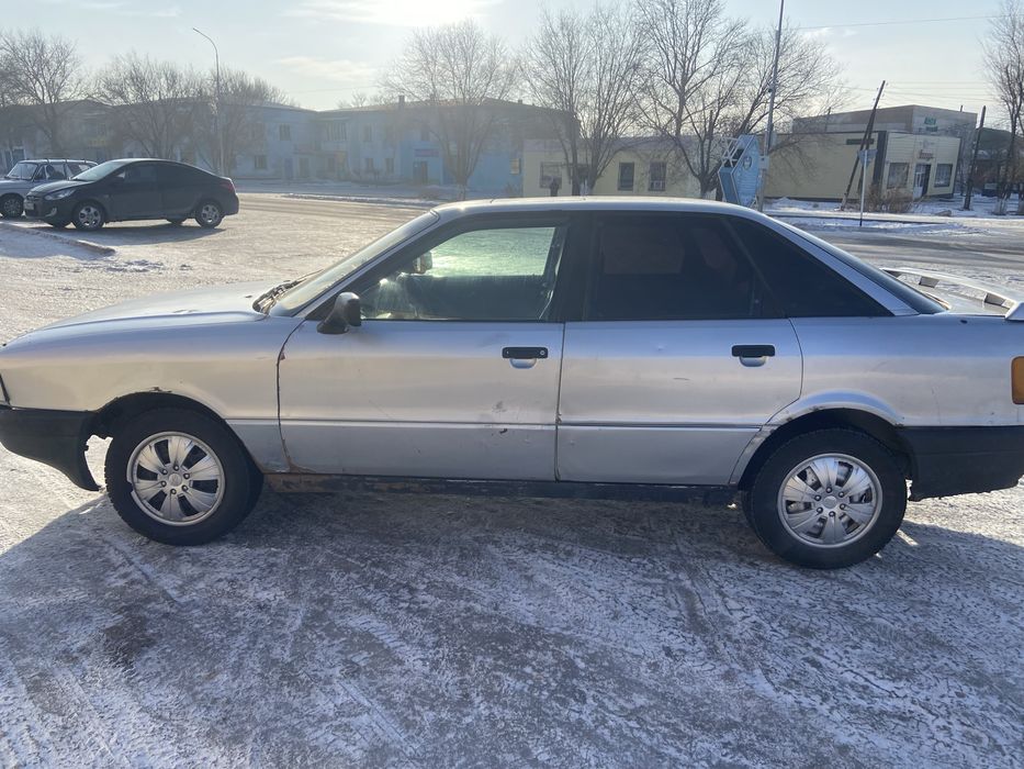 Ауди 80 1.8 моновпрысок