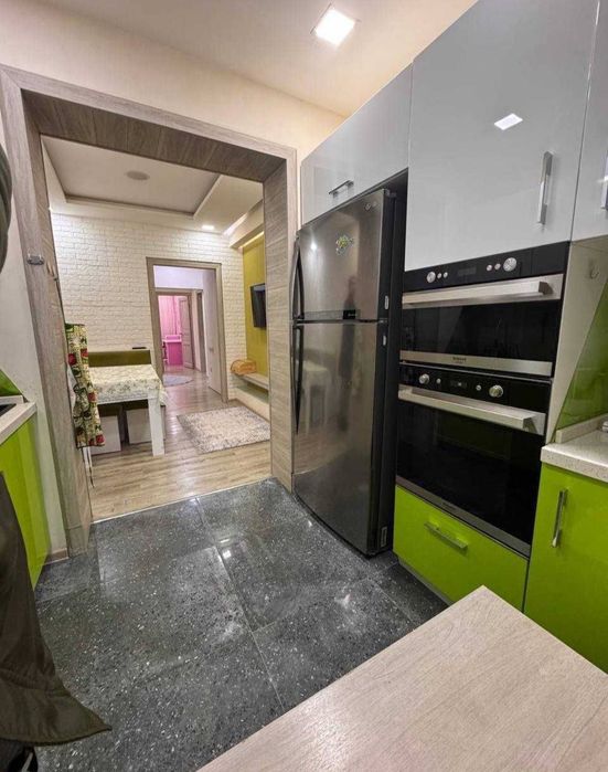 4-комнатная укомплектованная на Новомосковской