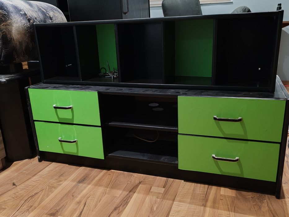 Продавам холна модулна секция