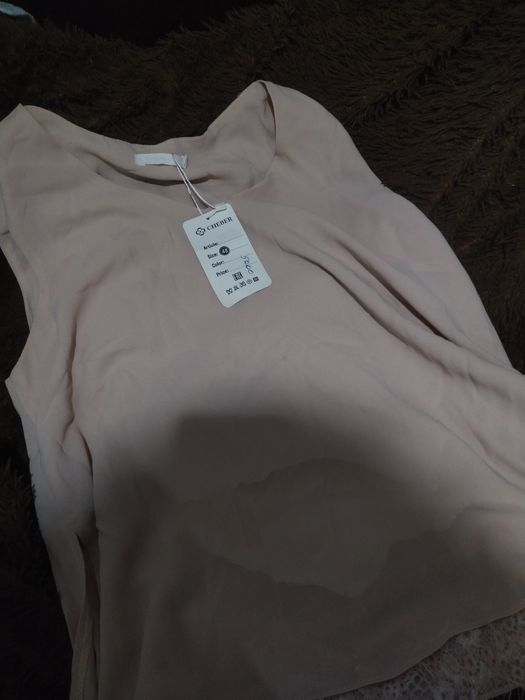 Продам вещи,не носились