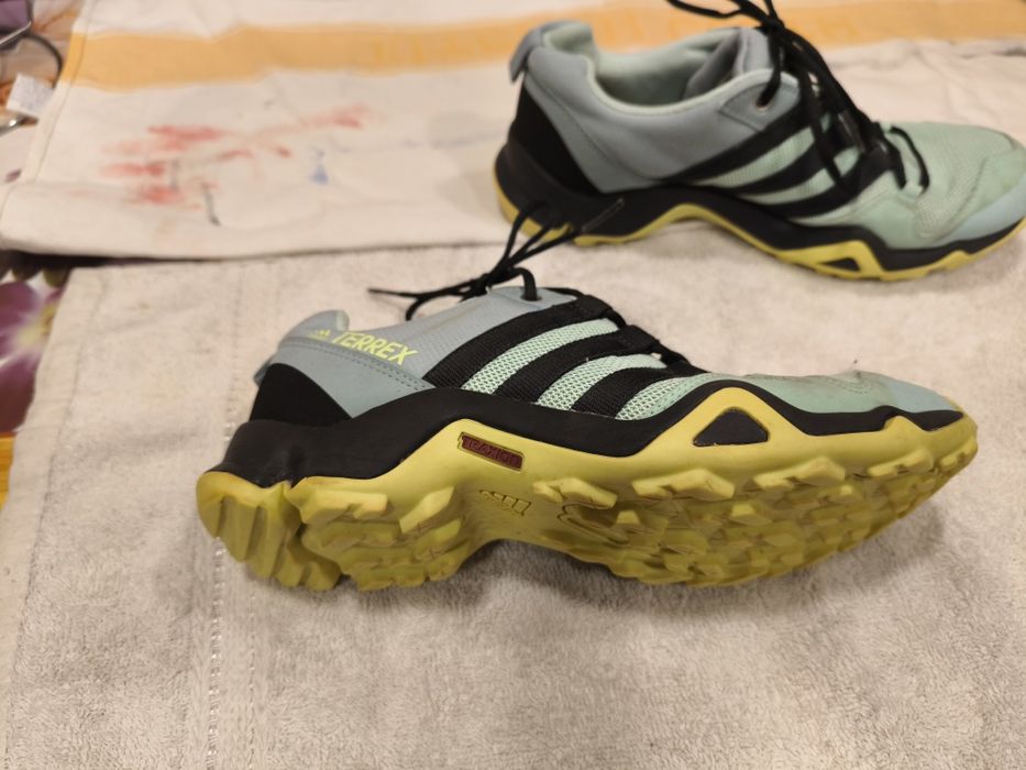 Adidas Terrex și Reebok 38