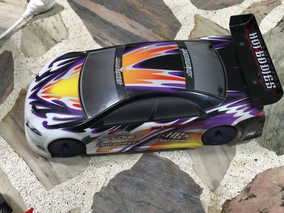 HB Racing Cyclone S RTR rc количка 1:10 радиоуправляена
