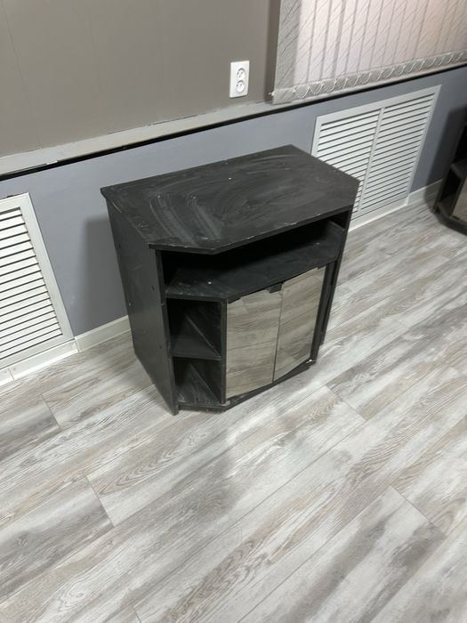 Тумба под телевизор