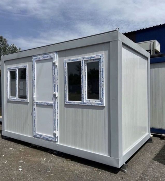 Containere casa.
