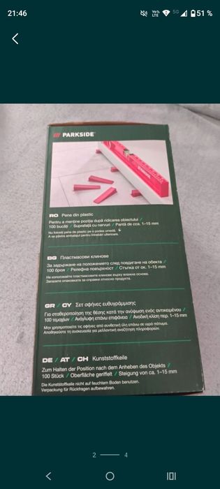 Pene din plastic. NOI