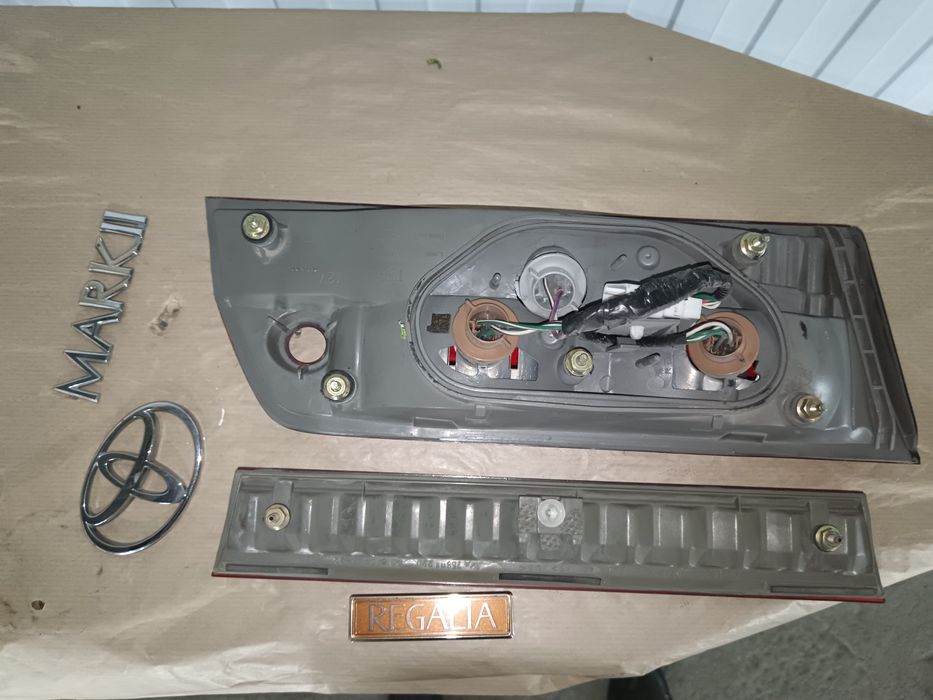 Стоп тойота Марк 2, 100 кузов