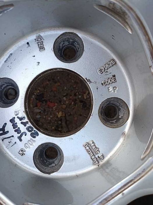 Продам оригинальные легкосплавные диски "Remotec".