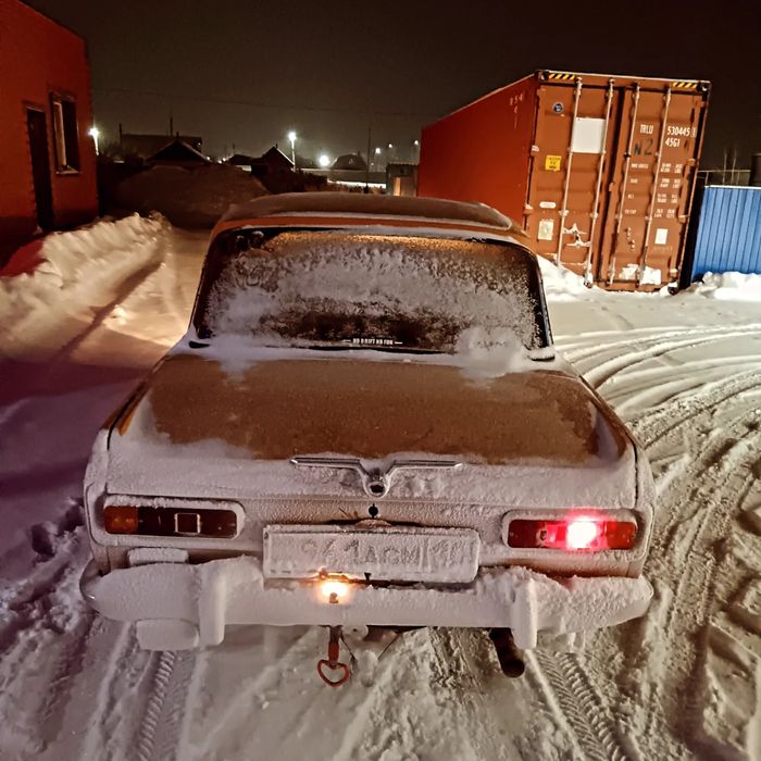 Продам АЗЛК Москвич 2140