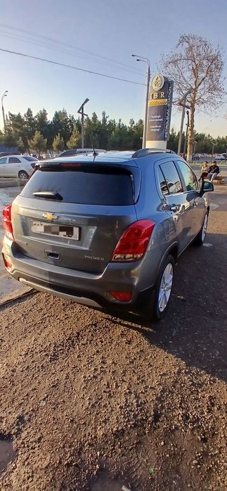 Treker 1 primer sotiladi avtomat