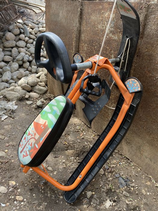 Сани Чук и Гек…..