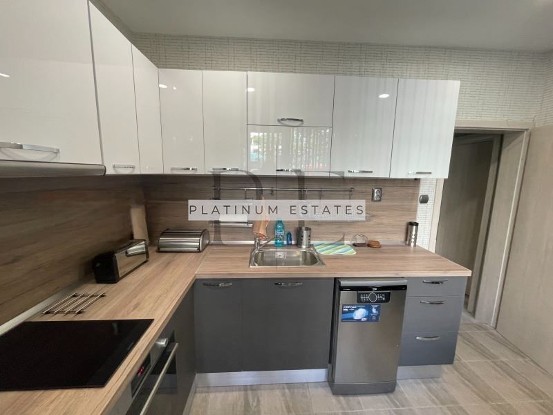 Дава се под наем Двустаен апартамент в София, Иван Вазов - 65 кв.м за 720 € - Снимка #3