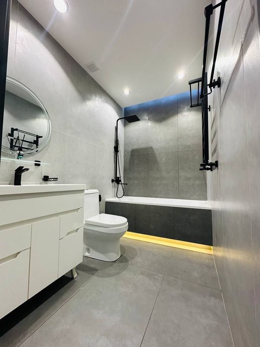 Новостройка 2/8/8  Чиланзар 17 срочно