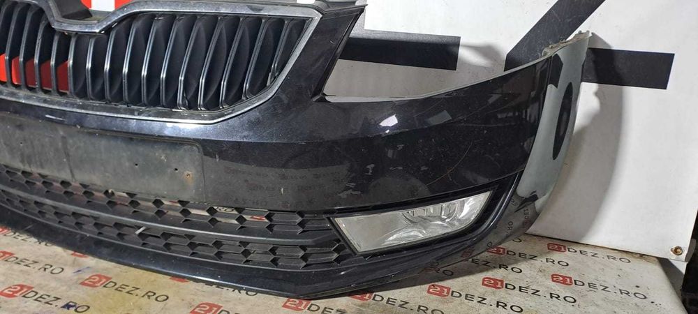Bara fata completa cu grile si proiectoare Skoda Octavia 3