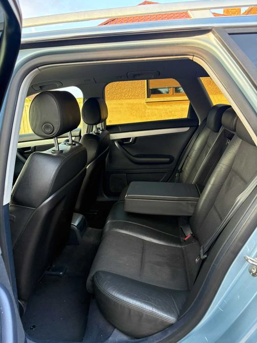 Audi A4 B7 2.0 TDI Quattro(defect)