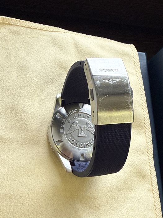 Часы Longines HydroConquest 41mm