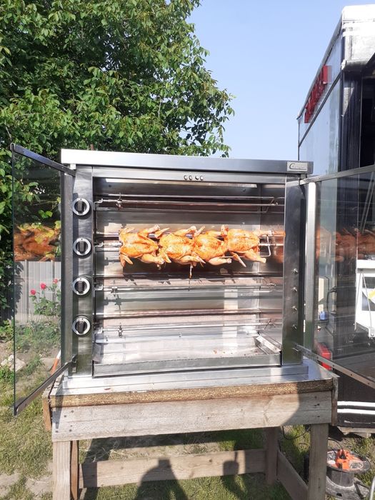 Rotisor pui de 20 de bucăți pe gaz