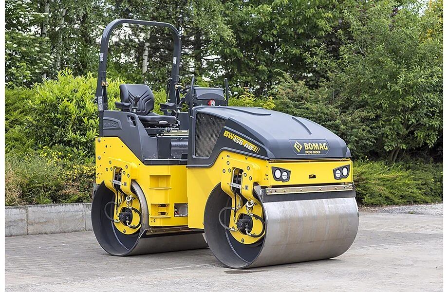 Каток с профессиональным водителем