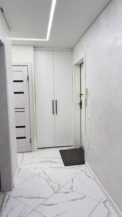 Продам 3 ком.квартиру на КЖБИ