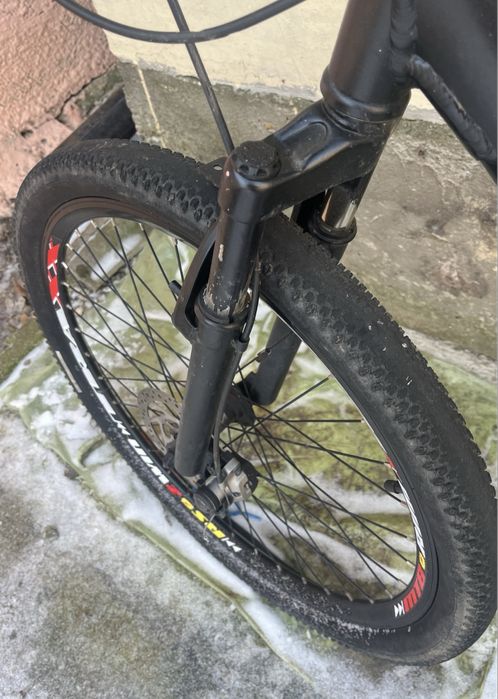 Vand bicicleta foarte buna