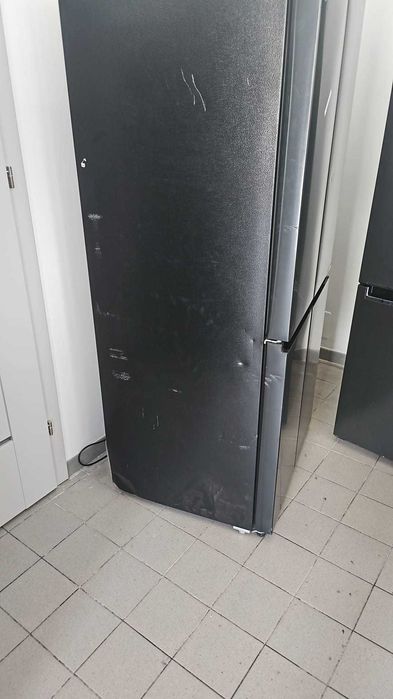 Frigider Cross-Door Hisense RQ5P470SAFD, 483L, Total No Frost, Inverter, Wi-Fi – Ca Nou +Factura +Garantie
