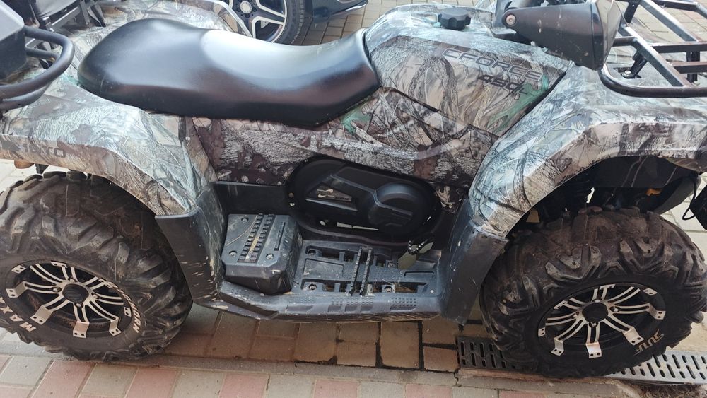 Vând cf moto 450L 2021 cu servo