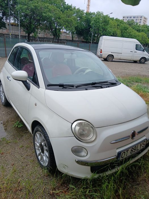 Fiat 500 anul 2010 benzina