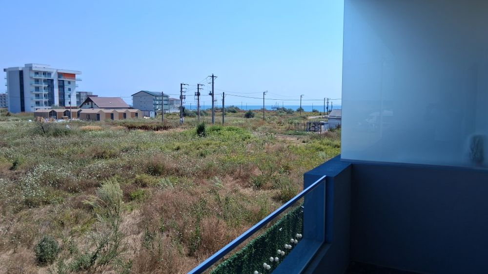 Studio Nibiru / Beach Please
