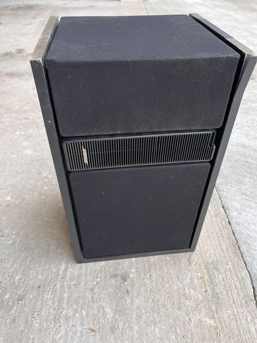 3 Boxe BOSE seria 2, 3 si un satelit