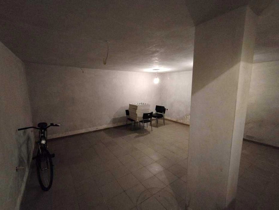 давам под наем офис в жк Редута