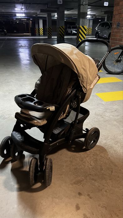 Коляска Graco с любкой и автокреслом до года