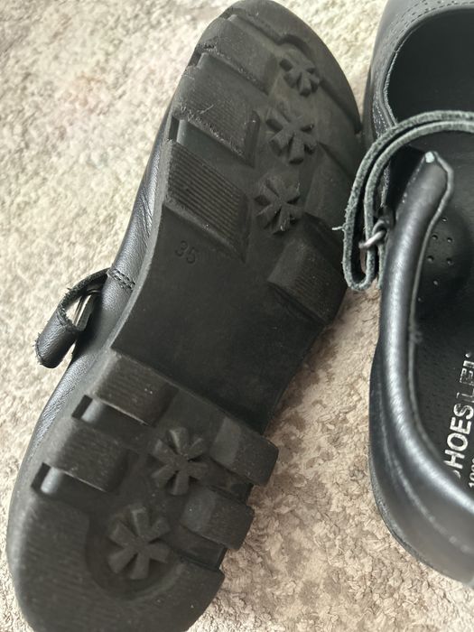 Кожаные туфли(35р)детские