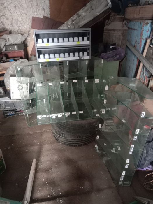 стеклянная конфетница