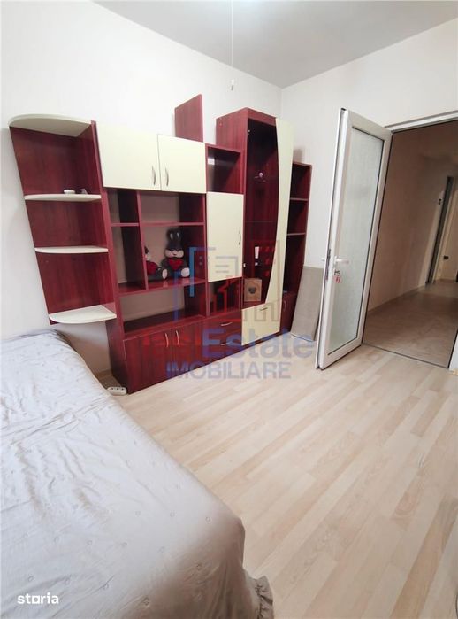 zona Gara - str Zugravi Apartament cu 3 camere decomandat