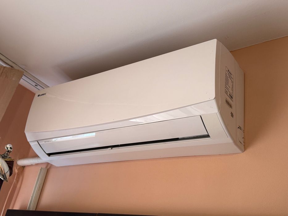 Климатик Gree GWH12QB-KJDNC2DIT