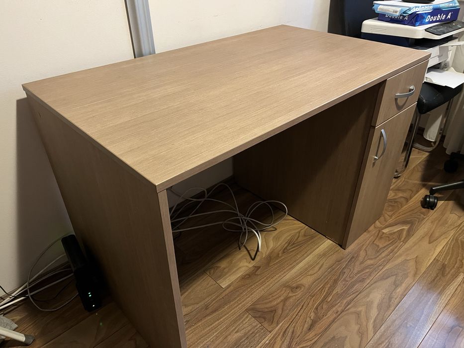 Dormitor copil/adolescent, dulap, pat, noptiera si birou