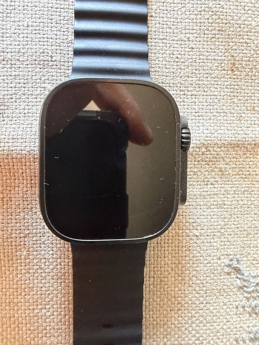 Apple Watch Ultra 3, 49 mm.
