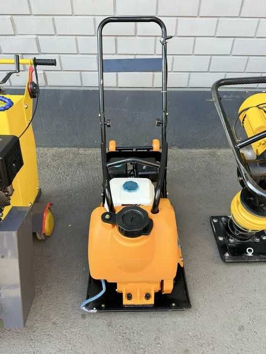 Трамбовка - виброплита