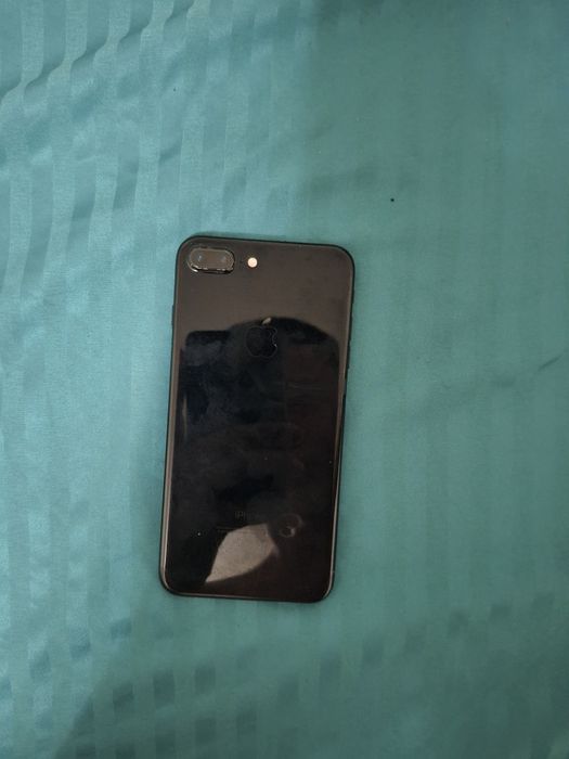 iphone 7 plus 32GB