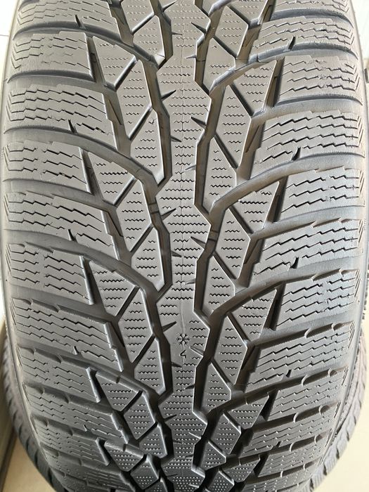 4бр зимни гуми 225/55/17/Nokian D4 Winter 5.8мм/3218dot