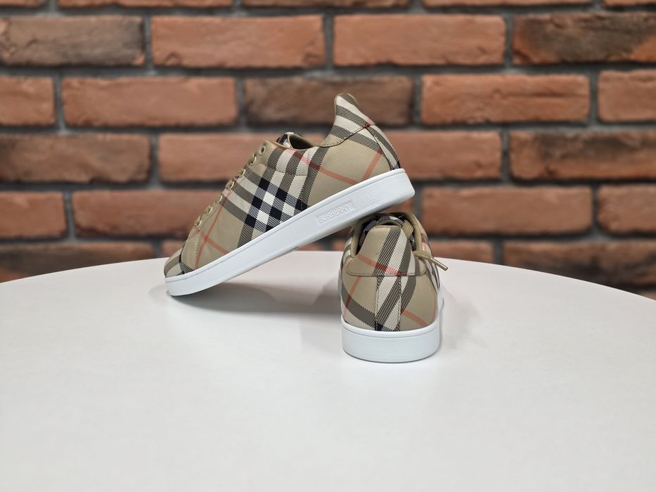 Burberry кроссовки (мужские)