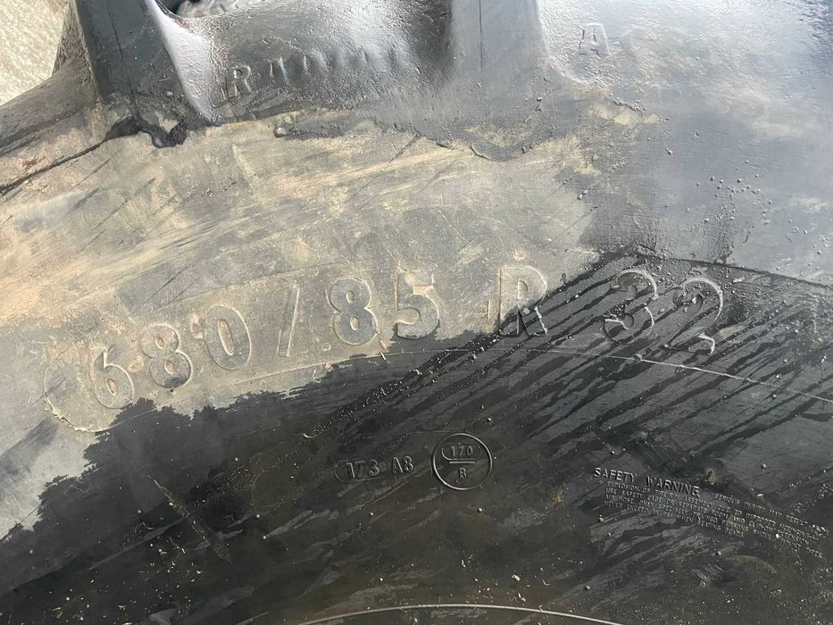 680/85r32 radial anvelope second hand pt combina cauciucuri