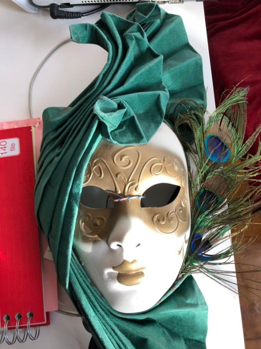 accesoriu seara carnaval masca lucrata manual Venetia Italia original